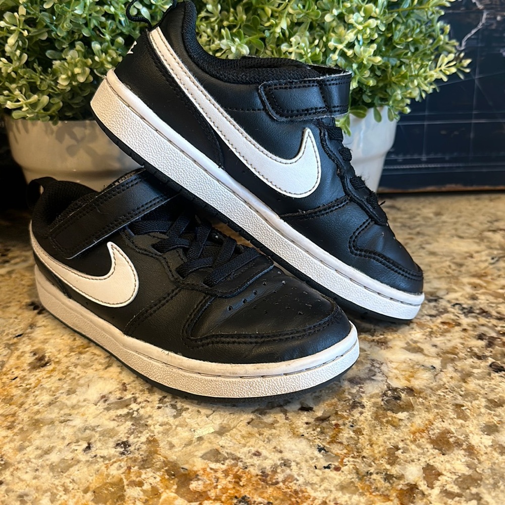 Kids Nike Leather Shoes
